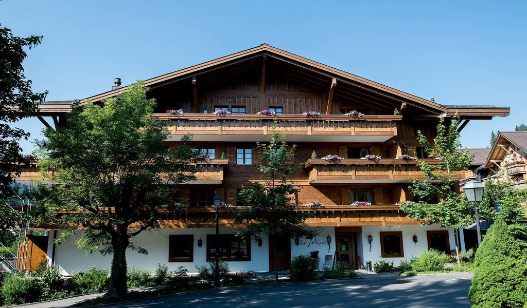 Hotel Des Alpes Superieur Gstaad Exterior photo